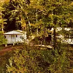 Campingplatz Confortable - 4 Pers. - Api-1-52-2047 Saint-Girons (Ariege)