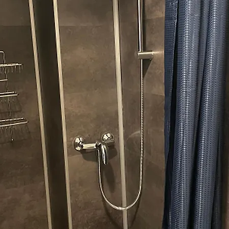 Confortable - 4 Pers. - Api-1-52-2047 * Saint-Girons (Ariege)