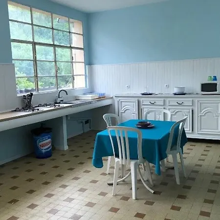 Kemp Confortable - 4 Pers. - Api-1-52-2047 Saint-Girons (Ariege)