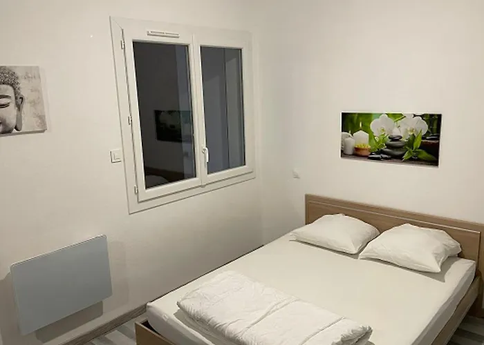 Confortable - 4 Pers. - Api-1-52-2047