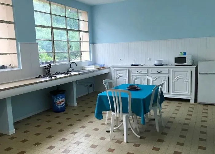 Kemp Confortable - 4 Pers. - Api-1-52-2047 Saint-Girons (Ariege)